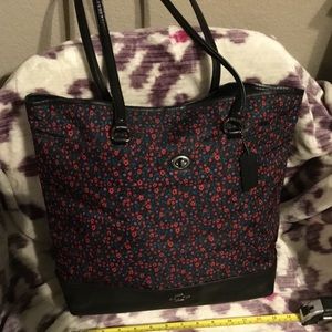 Coach shoulder bag